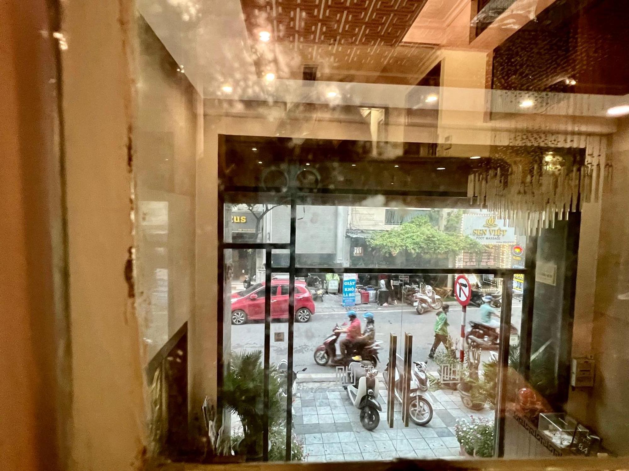 オウ コー ダノイ ブティック ホテル ハノイ市 部屋 写真